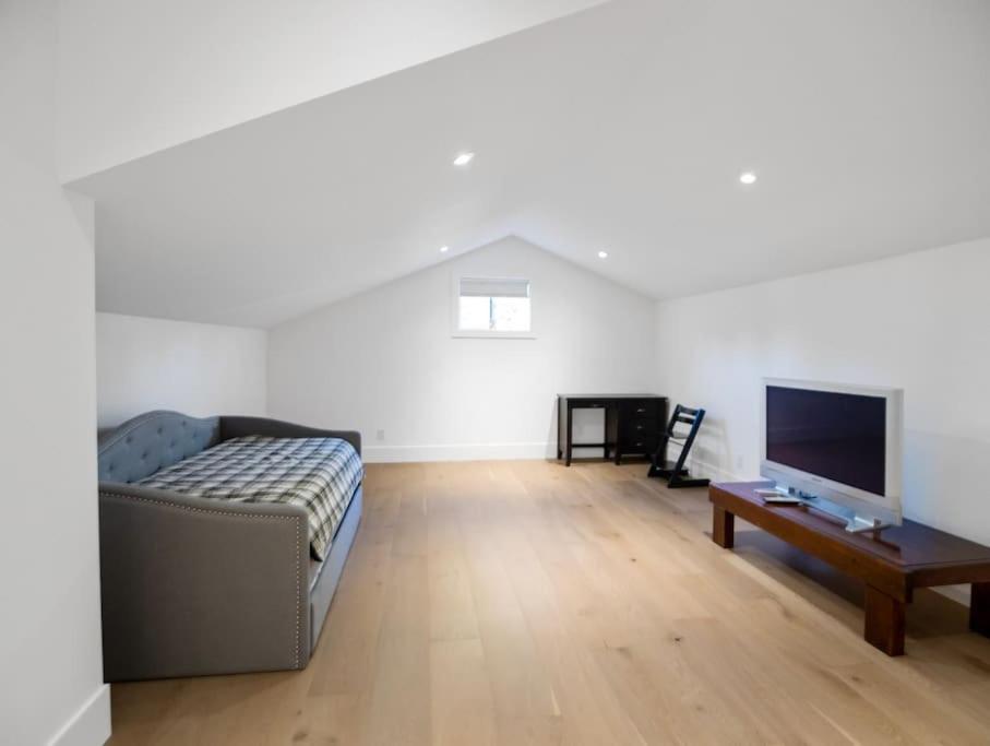 The Fernridge Estate: 5Bd Family Retreat! Villa Langley Luaran gambar